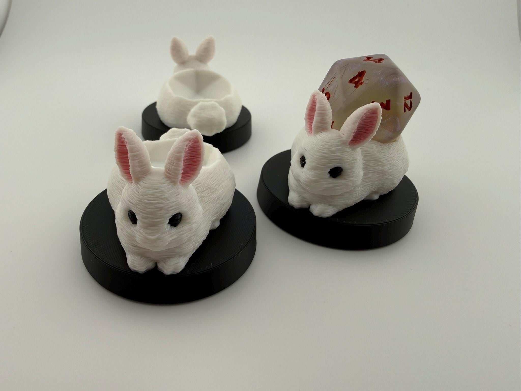 3D Printed Rabbit Dice Holder | Spindown Holder | MTG Commander EDH Accessory