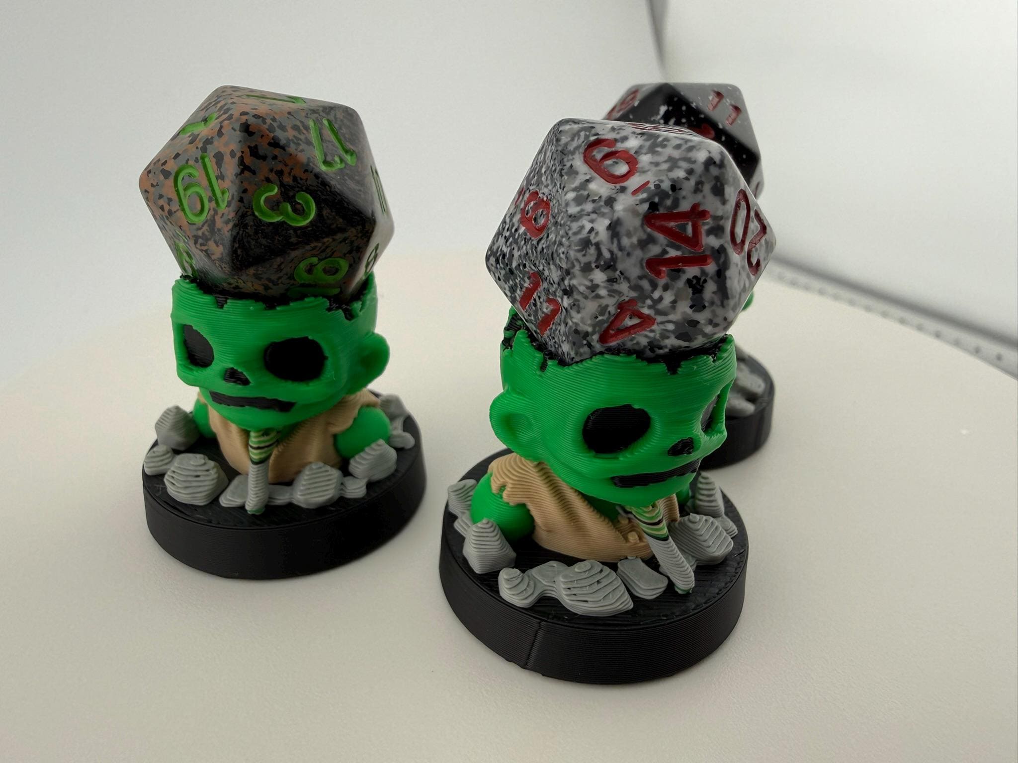3D Printed Zombie Dice Holder | Zombie Token | MTG Commander EDH Accessory