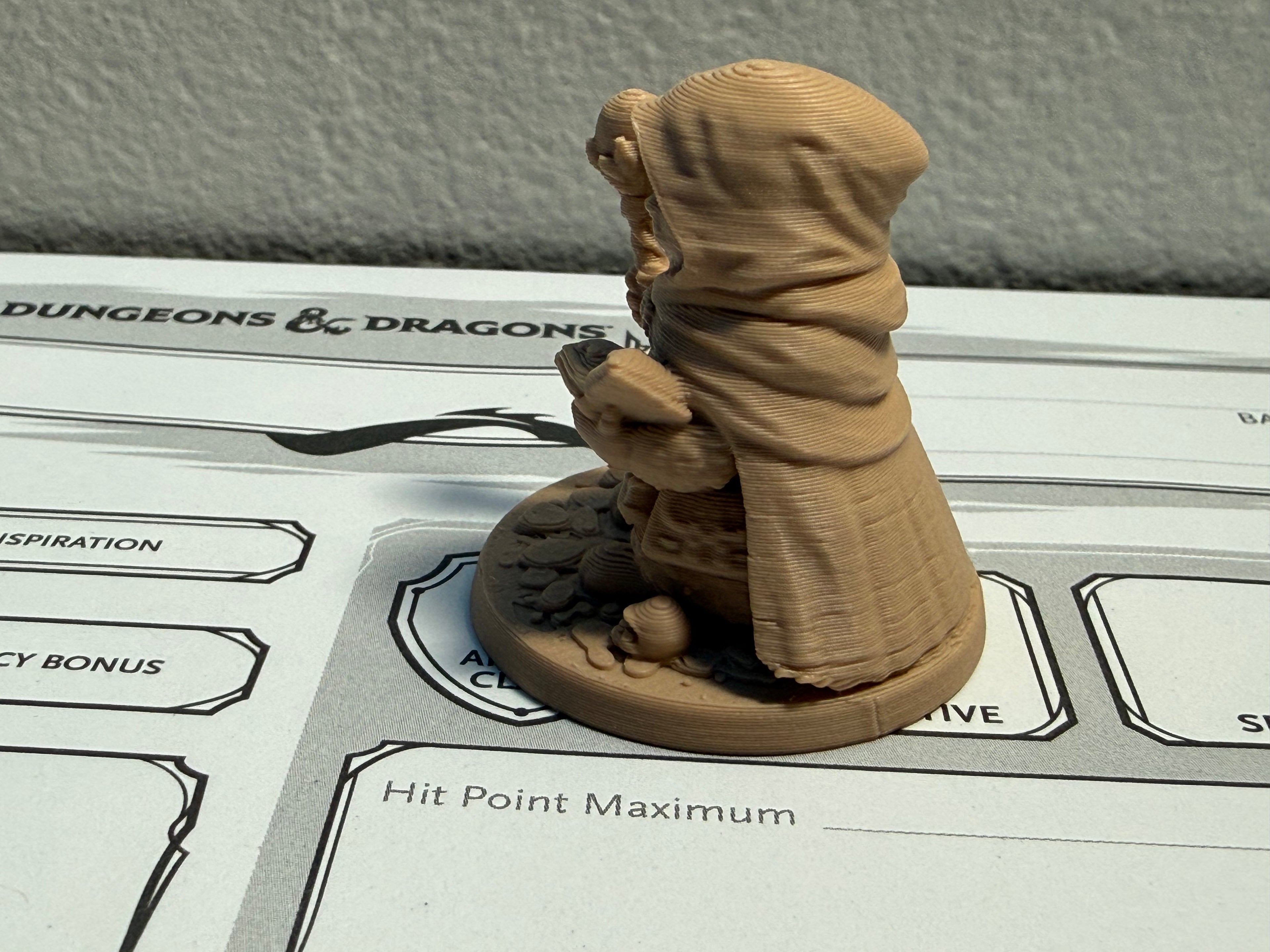 Cat Wizard Miniature – Hooded Spellcaster Familiar – 1.4” 3D Printed DND / Pathfinder RPG Mini