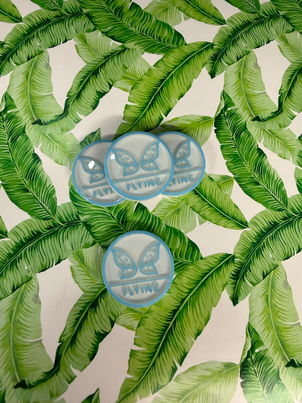 Glow in the Dark Flying Token | MTG Commander Accessory (Set of 6)
