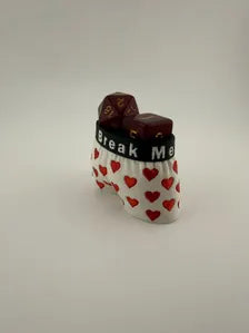 Dungeon Crawler Carl Heart Boxers Dice Holder - D6 & D20 Display Stand - Tabletop Gaming Accessory