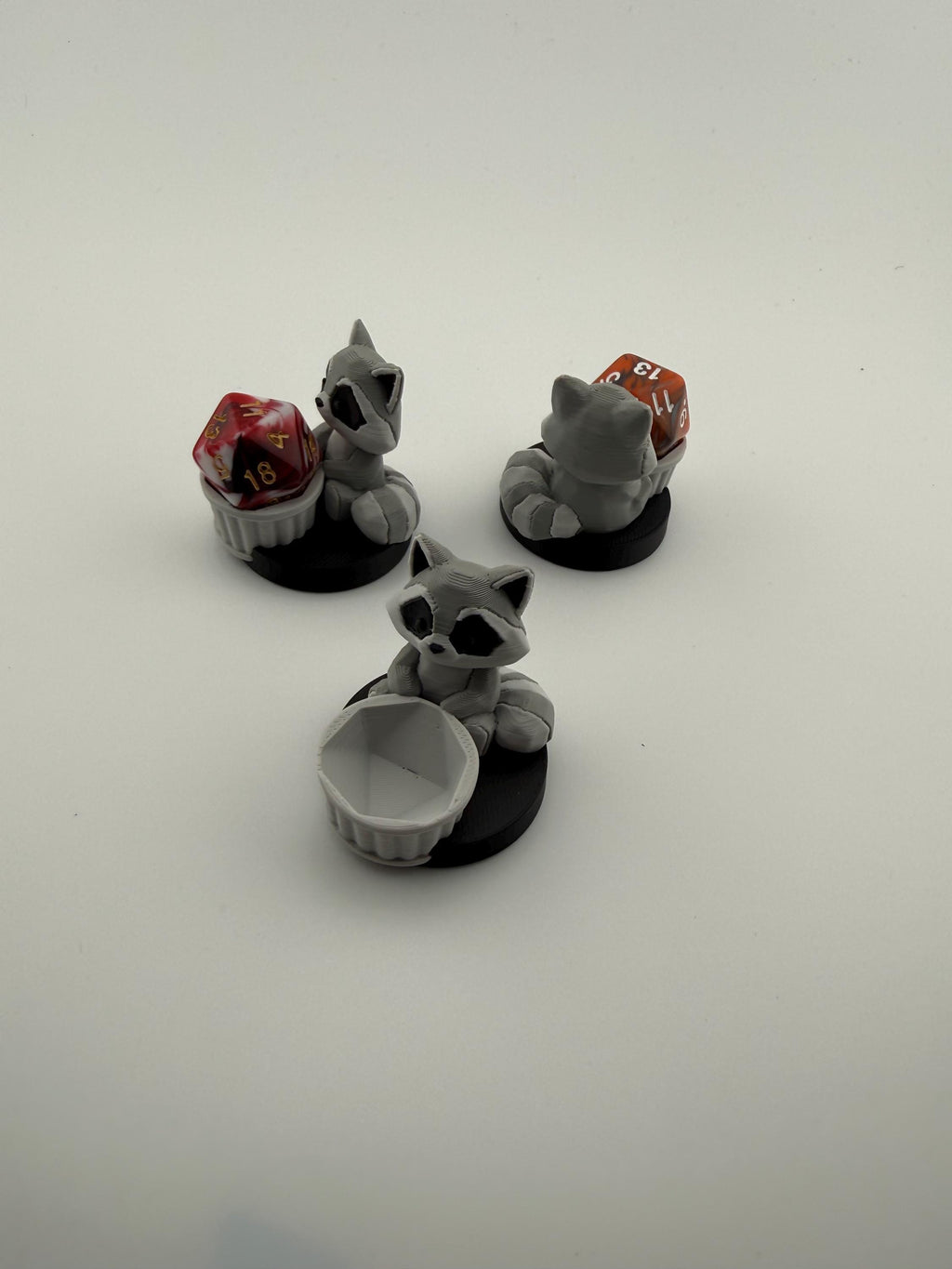 3D Printed Raccoon Dice Holder – Tabletop Gaming Accessory