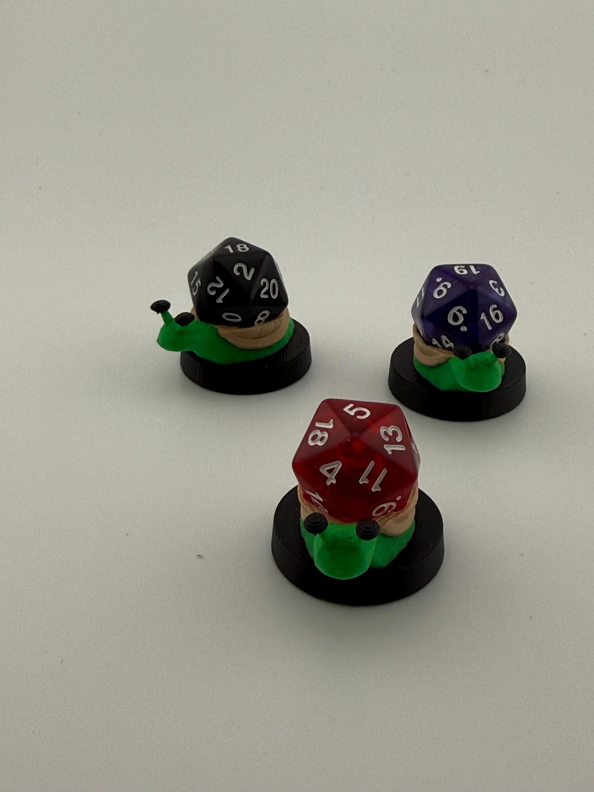3D Printed Snail Dice Holder – MTG, D&D Gaming Accessory