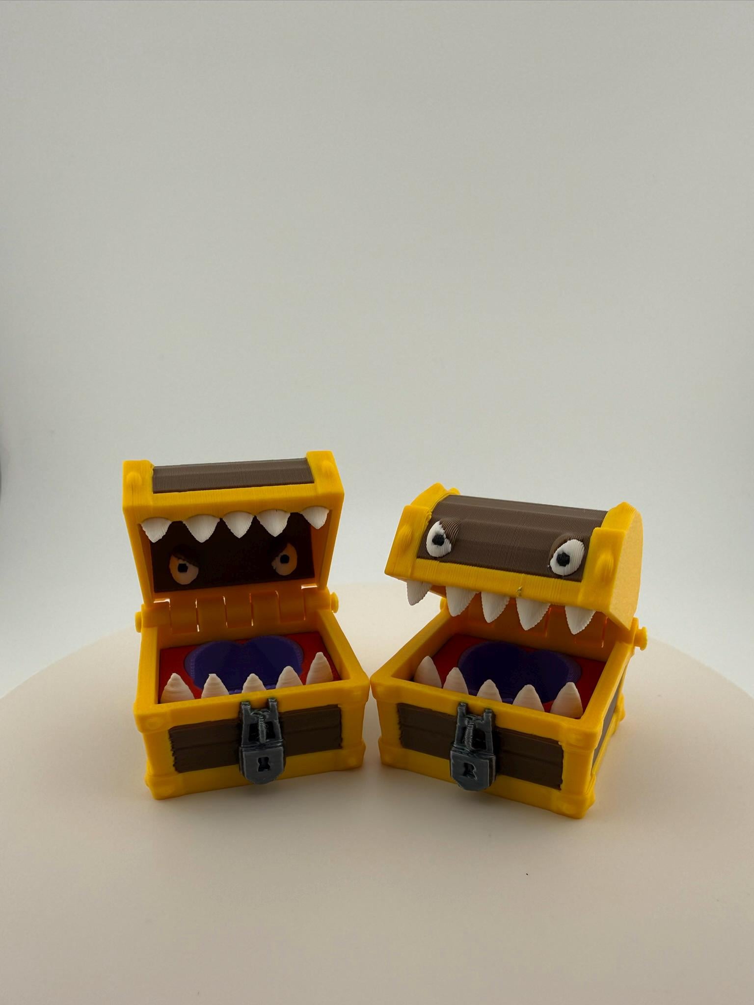 3D Printed Mimic Dice Holder – D&D RPG Treasure Chest, Two Styles Available