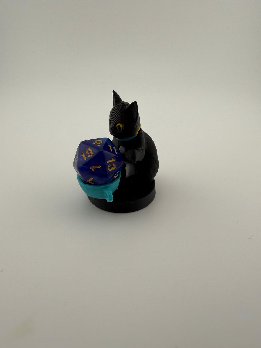 3D Printed Cat Token Dice and Display Holder - MTG Commander Accessory