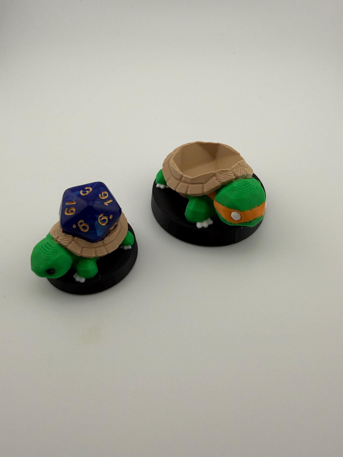 3D Printed Turtle Ninja Token Dice and Display Holder - MTG Commander Accessory