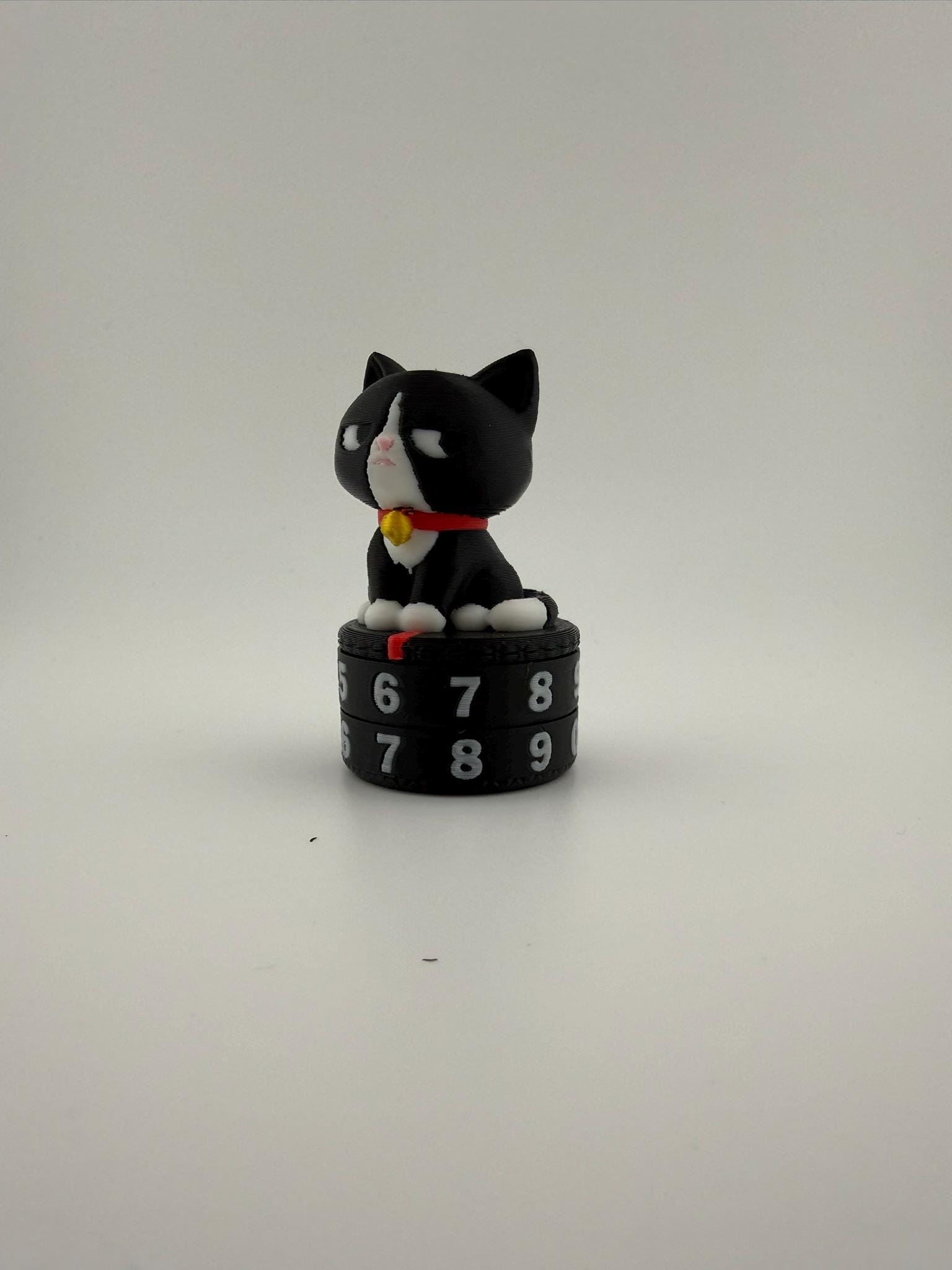 Grumpy Cat Token Counter • 3D Printed Fidget Toy (1-12 / 0-99)