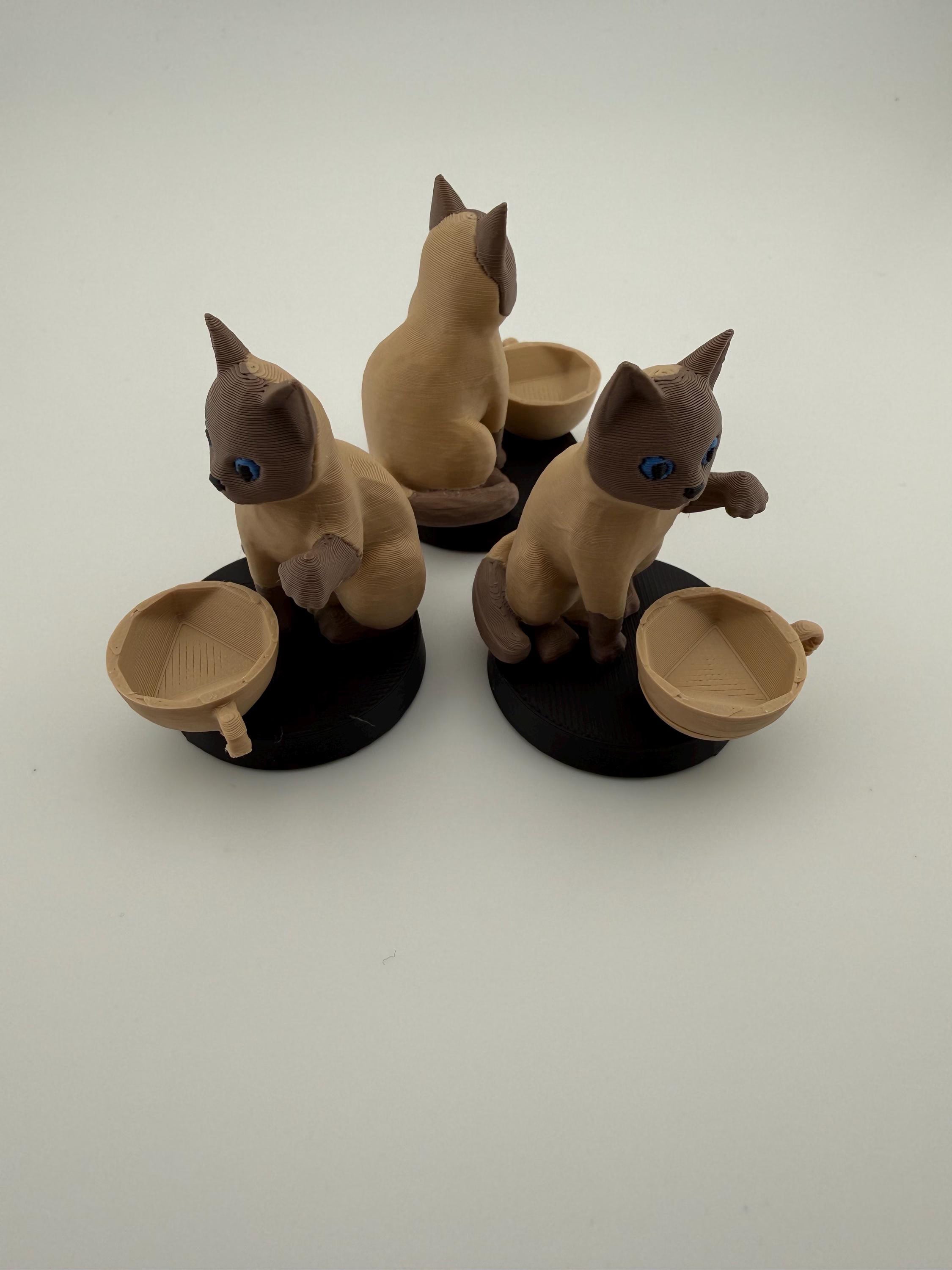 3D Printed Cat Token Dice and Display Holder - MTG Commander Accessory