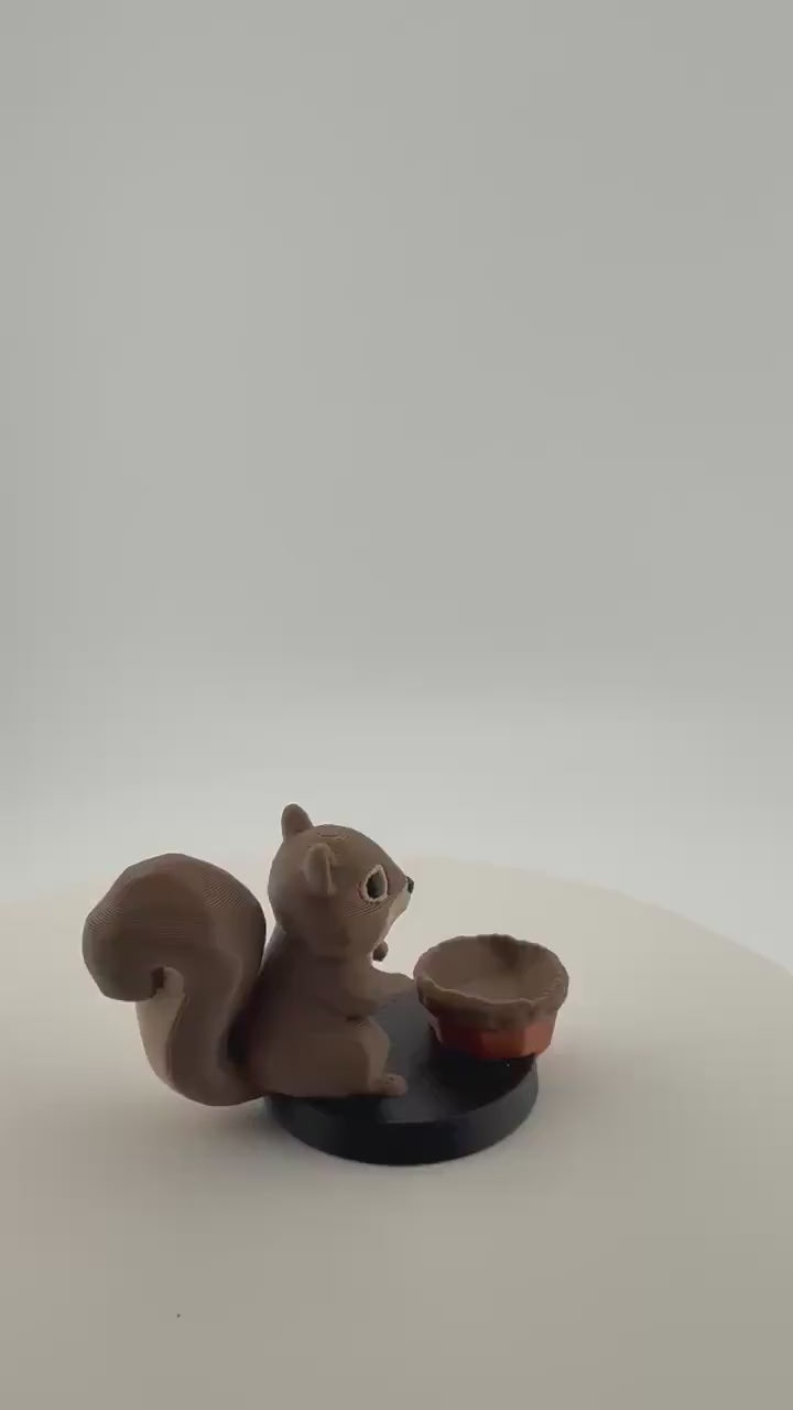 3D Printed Squirrel Token Dice Holder | MTG Commander EDH Counter